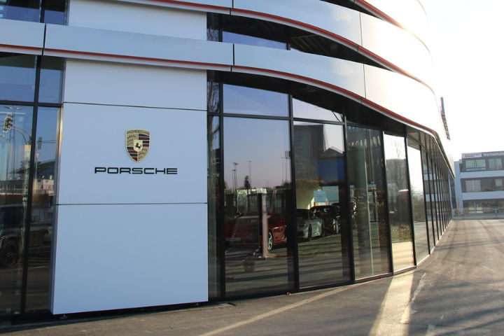 athens_porsche_zentrum_dortmund_1