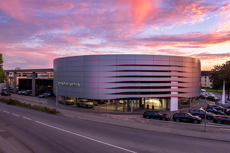 athens_porsche_zentrum_luebeck_2